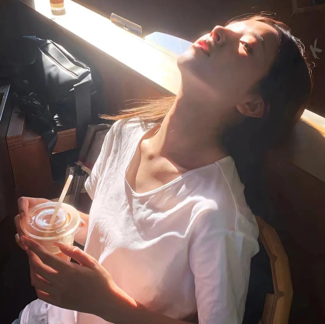 吻着我，杀了我